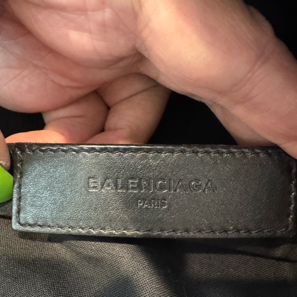 Authentic Balenciaga clutch bag - Picture 10 of 11